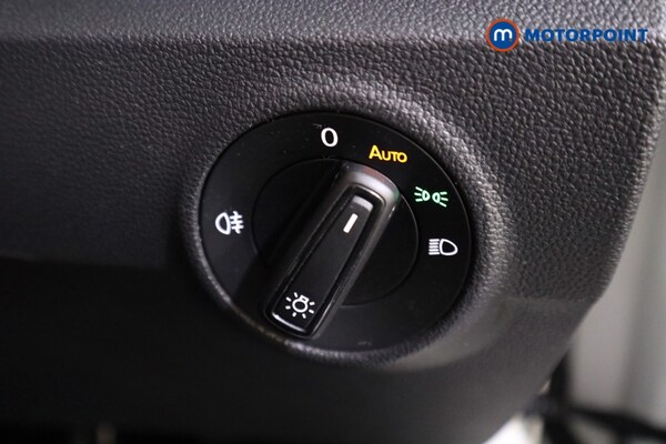 Used Volkswagen T-Roc 2023 for sale - 75829969: Photo 17