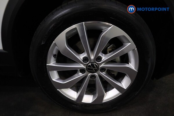 Used Volkswagen T-Roc 2023 for sale - 75829969: Photo 24