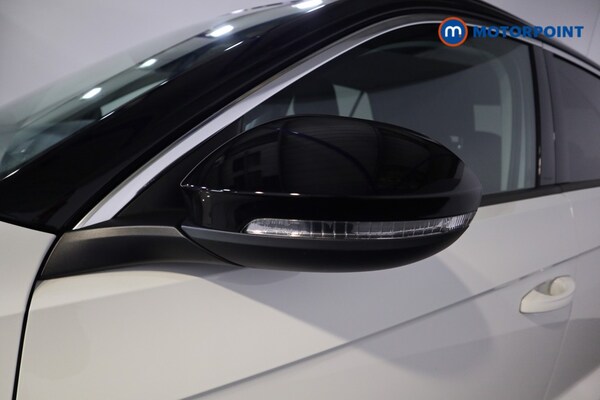 Used Volkswagen T-Roc 2023 for sale - 75829969: Photo 31