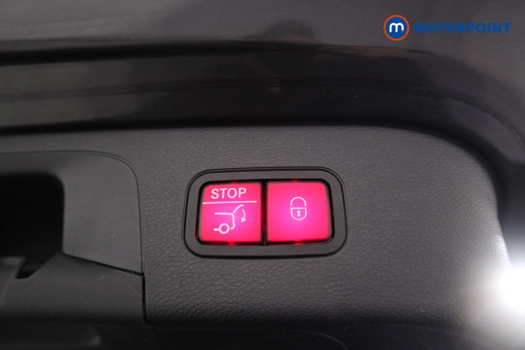 Used Mercedes-Benz EQC 2021 for sale - 76669007: Photo 30