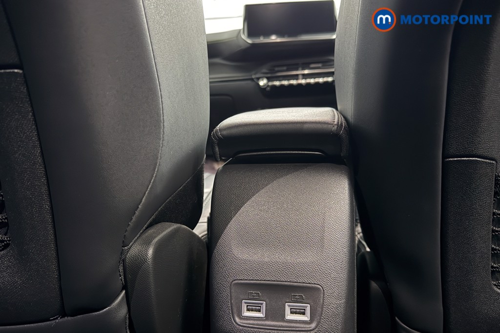 Used Peugeot 2008 2021 for sale - 77327044: Photo 32