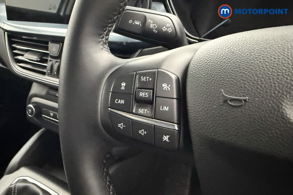 Used Ford Focus 2023 for sale - 77327057: Photo 11