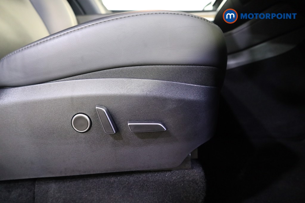 Used Tesla Model Y 2024 for sale - 77804782: Photo 21