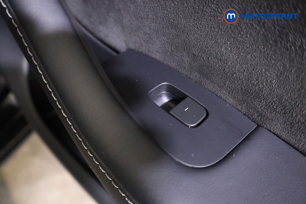 Used Tesla Model Y 2024 for sale - 77804782: Photo 28