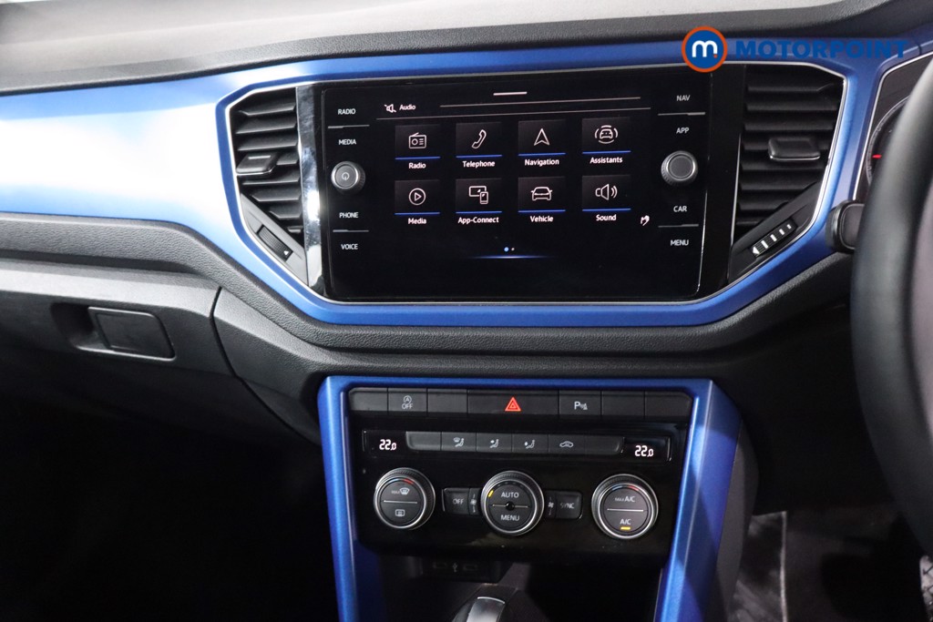 Used Volkswagen T-Roc 2021 for sale - 77620111: Photo 23