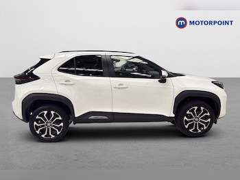 Used Toyota Yaris Cross 2024 for sale - 79458127: Photo