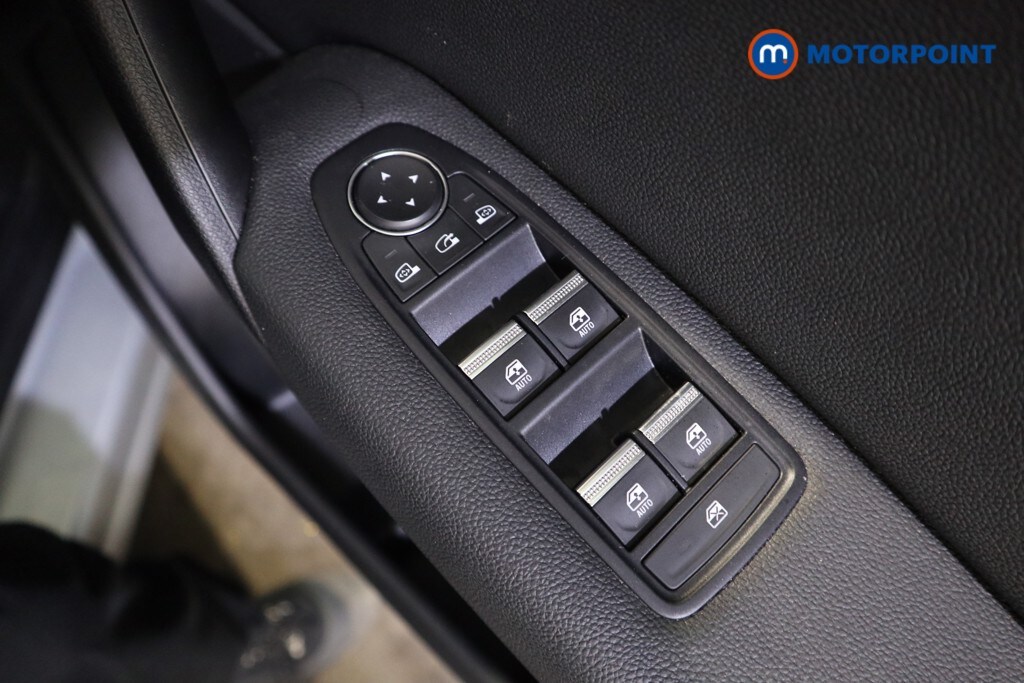 Used Renault Captur for sale - 78091501: Photo 23