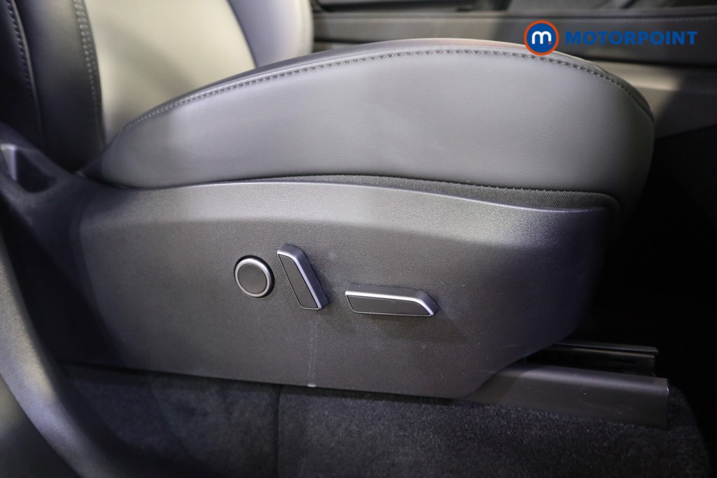 Used Tesla Model Y 2024 for sale - 78078383: Photo 24