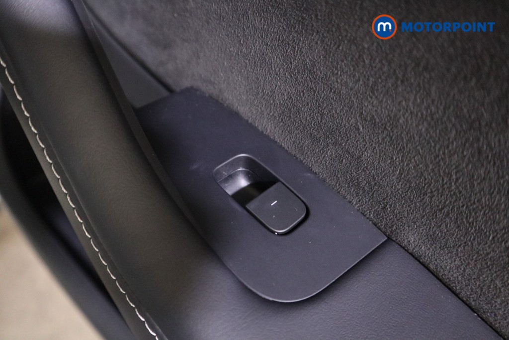 Used Tesla Model Y 2024 for sale - 78078383: Photo 31