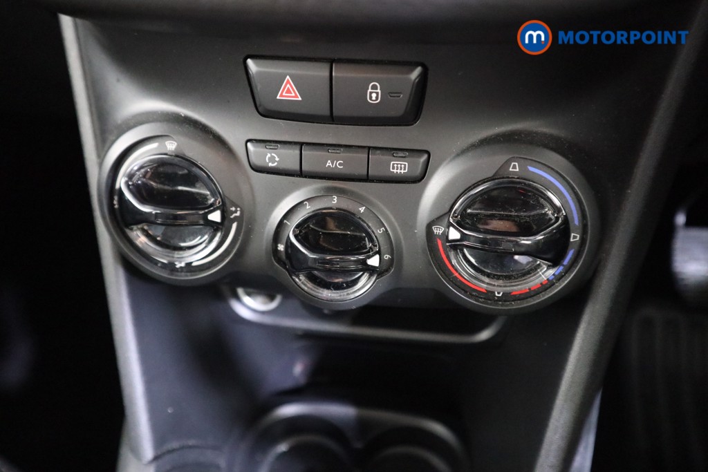 Used Peugeot 208 2017 for sale - 77327061: Photo 15