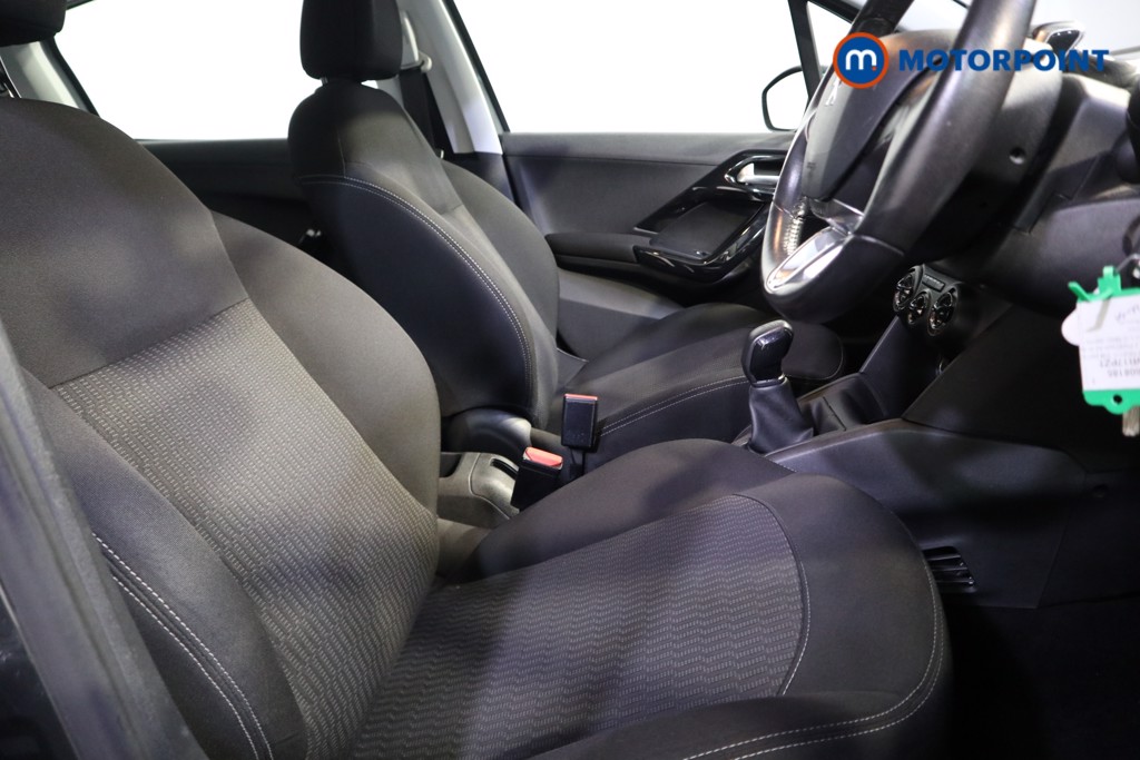 Used Peugeot 208 2017 for sale - 77327061: Photo 19