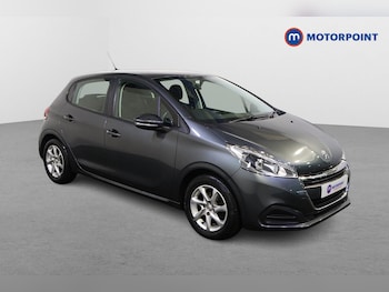 Used Peugeot 208 2017 for sale - 77327061: Photo