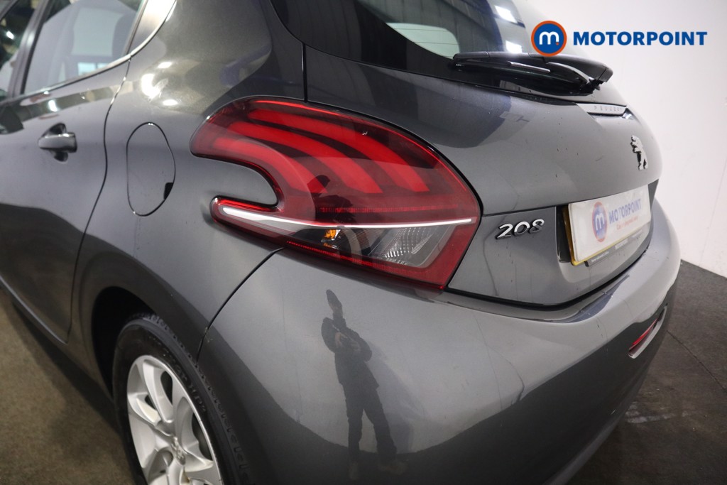 Used Peugeot 208 2017 for sale - 77327061: Photo 28