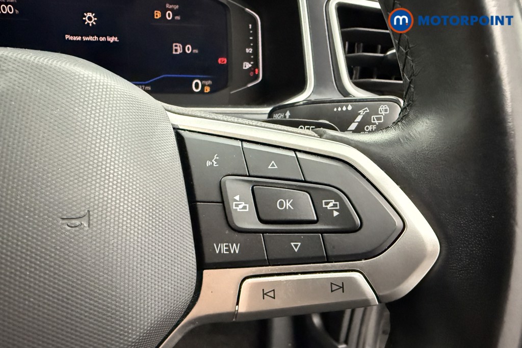 Used Volkswagen T-Roc 2023 for sale - 77620073: Photo 12