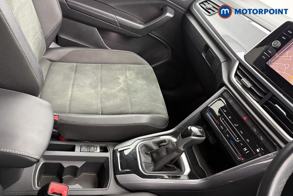 Used Volkswagen T-Roc 2023 for sale - 77620073: Photo 23