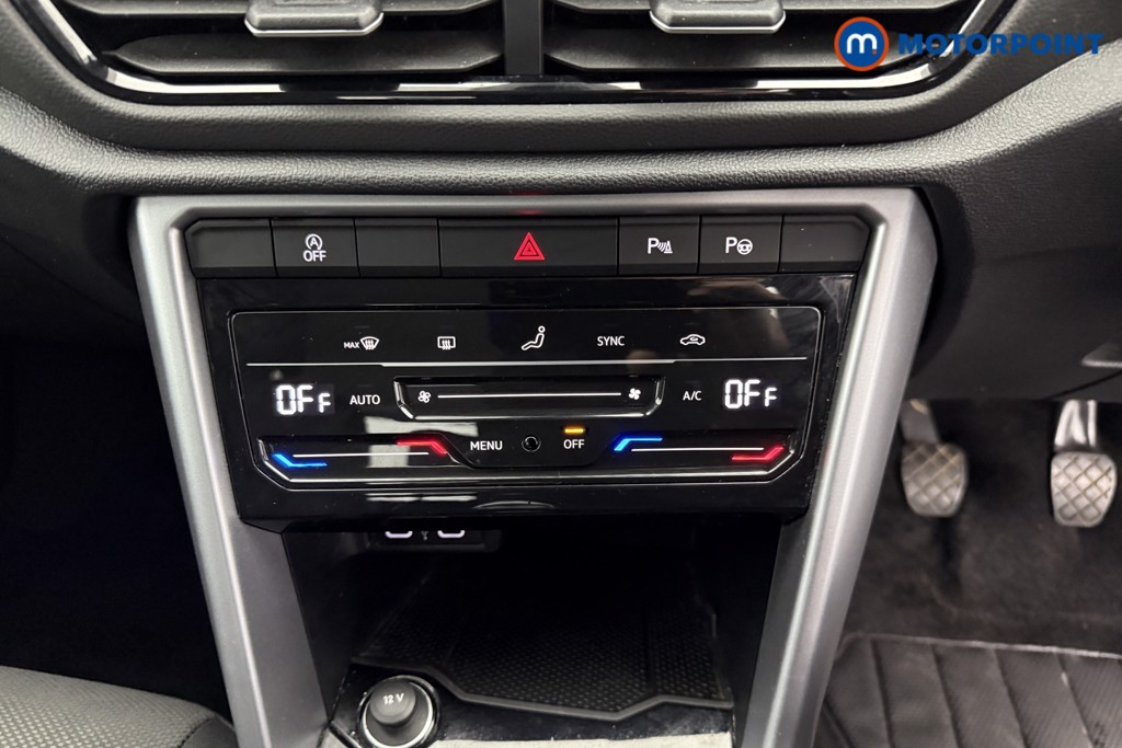 Used Volkswagen T-Roc 2022 for sale - 77364613: Photo 20