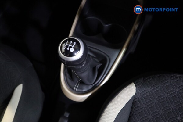 Used Toyota Aygo X 2022 for sale - 76290805: Photo 16