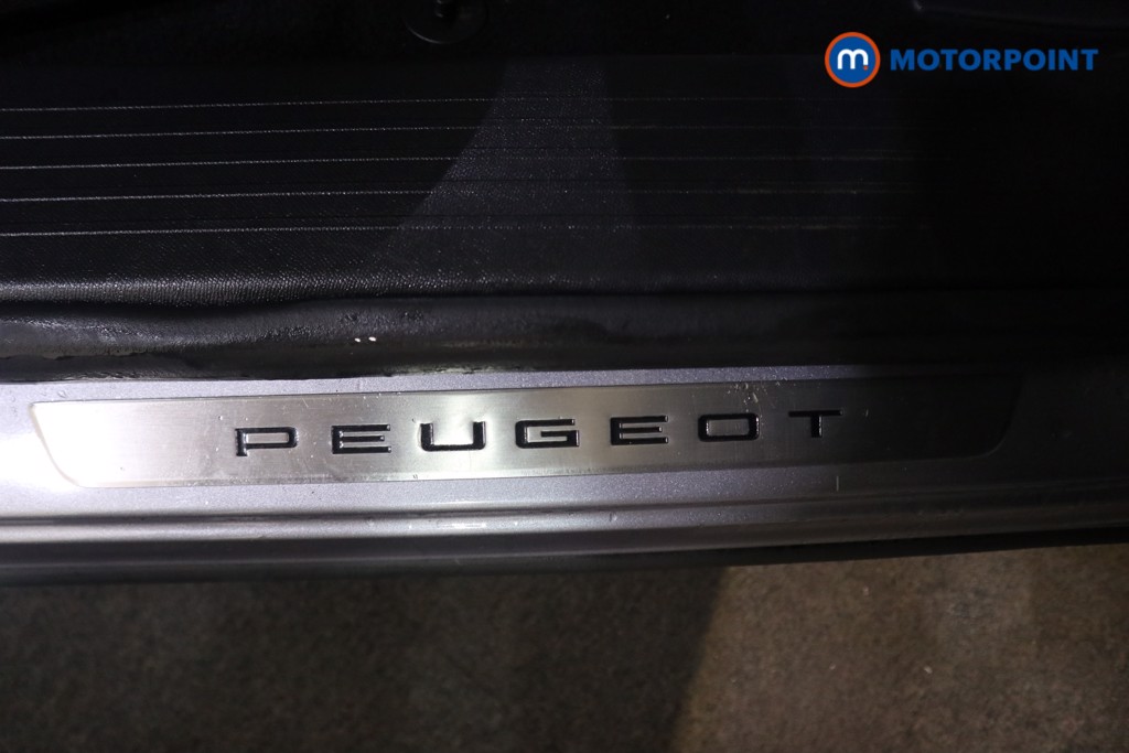 Used Peugeot 5008 2025 for sale - 77301452: Photo 24