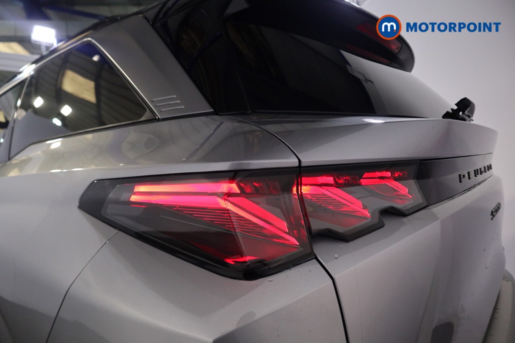 Used Peugeot 5008 2025 for sale - 77301452: Photo 32