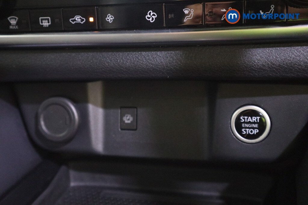 Used Nissan Qashqai for sale - 78197042: Photo 16