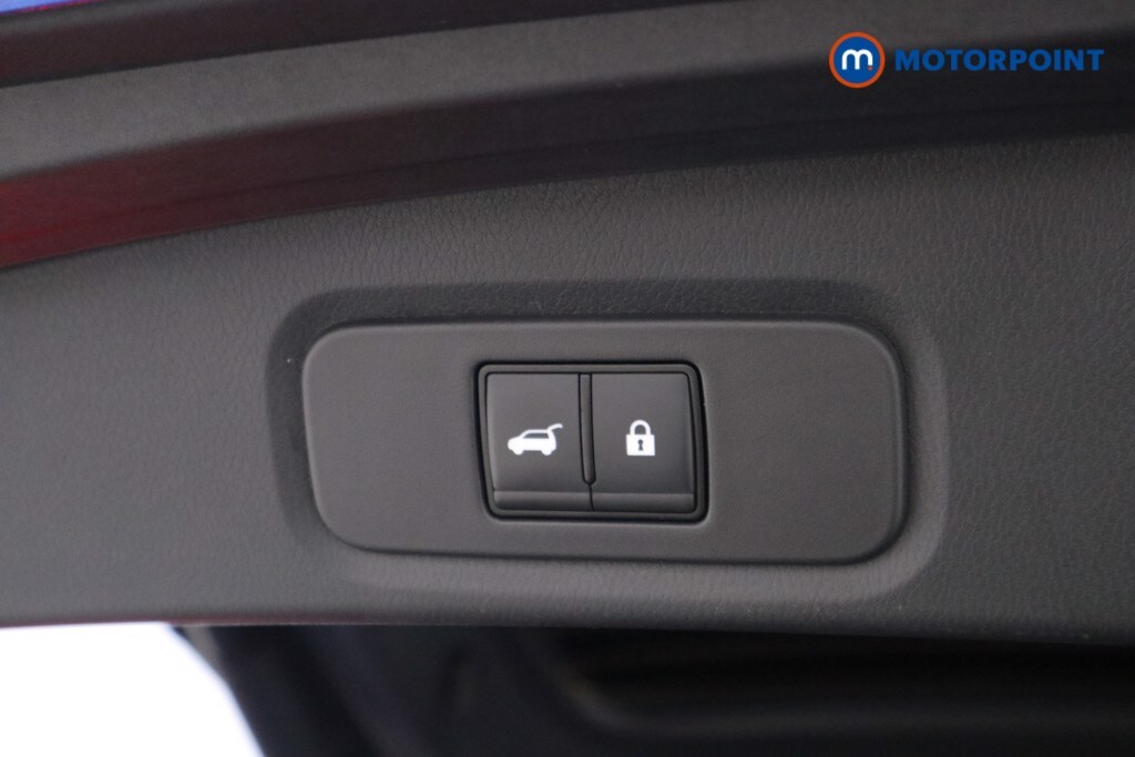 Used Nissan Qashqai for sale - 78197042: Photo 30