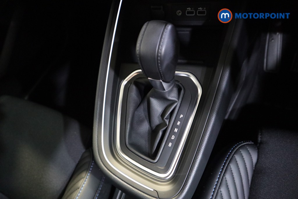 Used Renault Clio 2023 for sale - 77421121: Photo 18