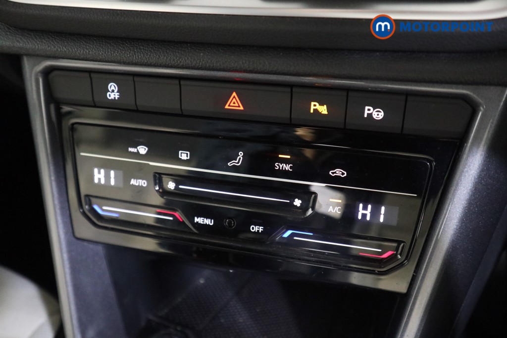 Used Volkswagen T-Roc 2022 for sale - 77037032: Photo 15