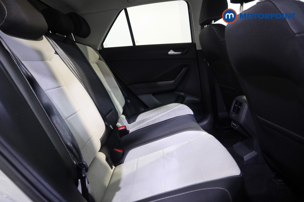 Used Volkswagen T-Roc 2022 for sale - 77037032: Photo 23