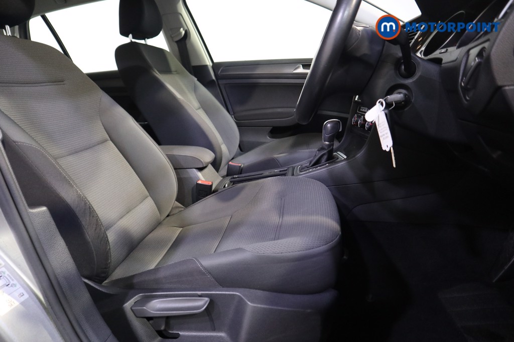 Used Volkswagen Golf 2019 for sale - 77159598: Photo 21