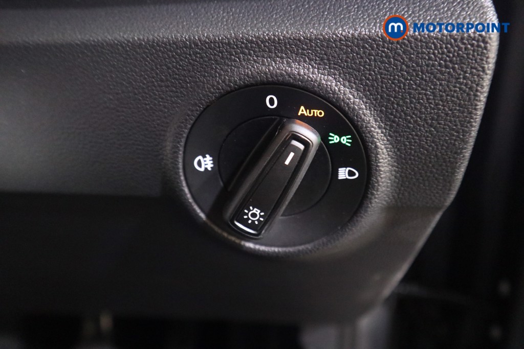 Used Volkswagen T-Roc 2023 for sale - 76603664: Photo 12