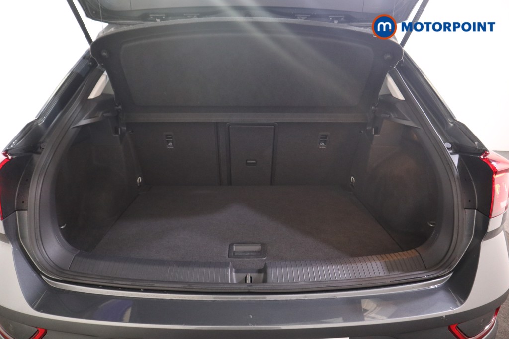 Used Volkswagen T-Roc 2023 for sale - 76603664: Photo 16
