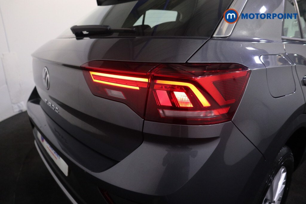 Used Volkswagen T-Roc 2023 for sale - 76603664: Photo 21