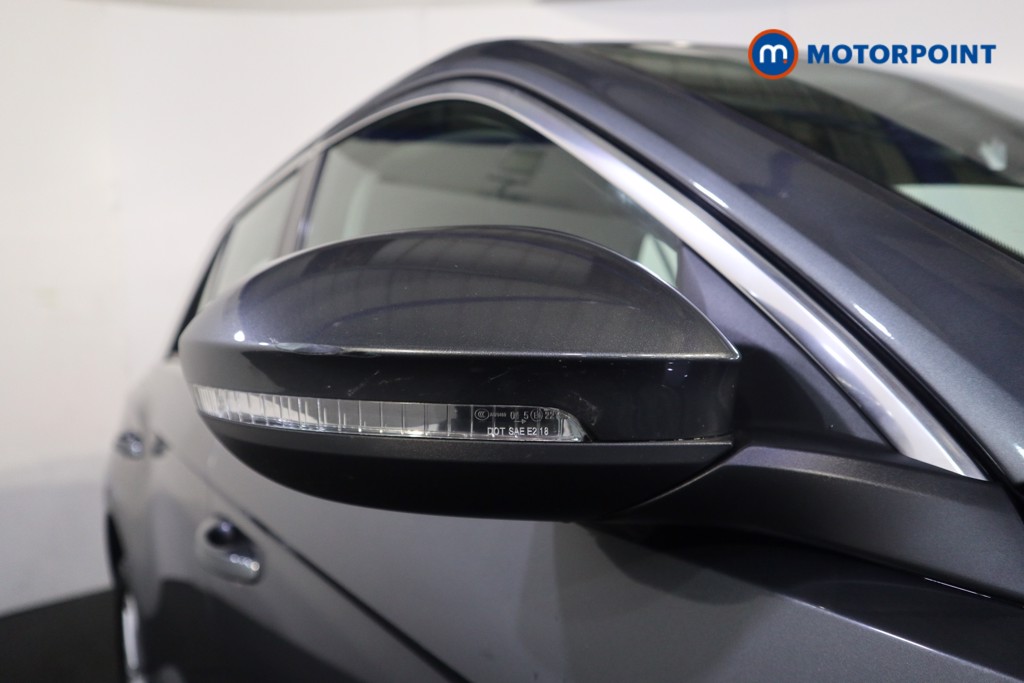 Used Volkswagen T-Roc 2023 for sale - 76603664: Photo 22