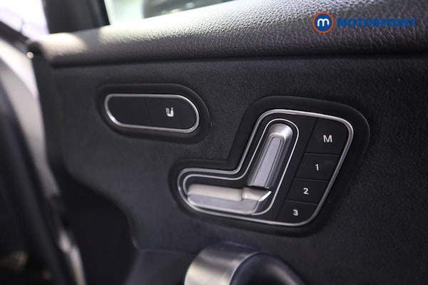 Used Mercedes-Benz A-Class 2019 for sale - 76322614: Photo 19