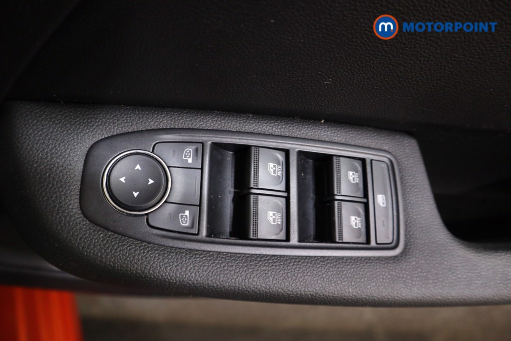 Used Renault Clio 2022 for sale - 76875880: Photo 16