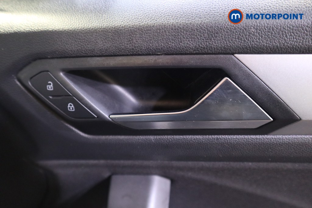 Used Volkswagen T-Roc 2022 for sale - 77125396: Photo 17