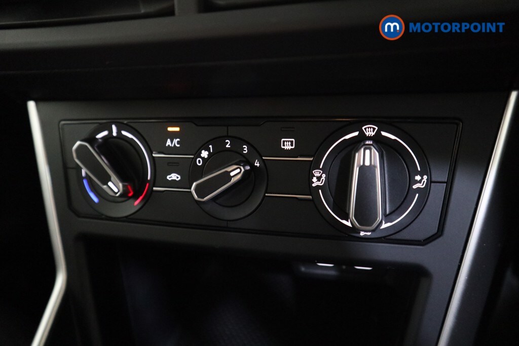 Used Volkswagen Polo 2024 for sale - 77543240: Photo 15