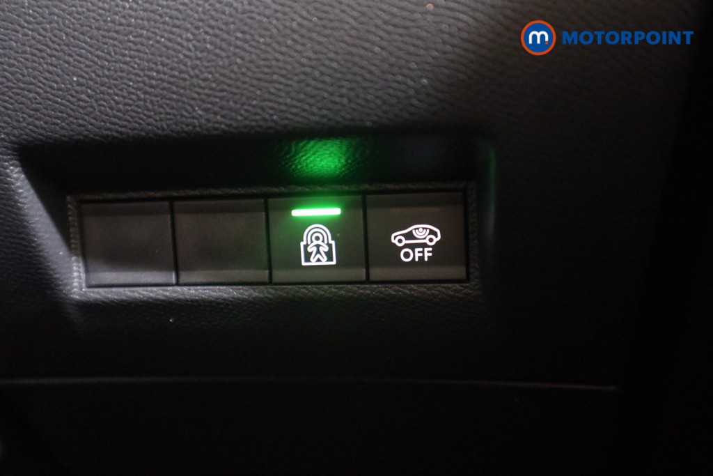 Used Peugeot 208 2024 for sale - 76162229: Photo 15