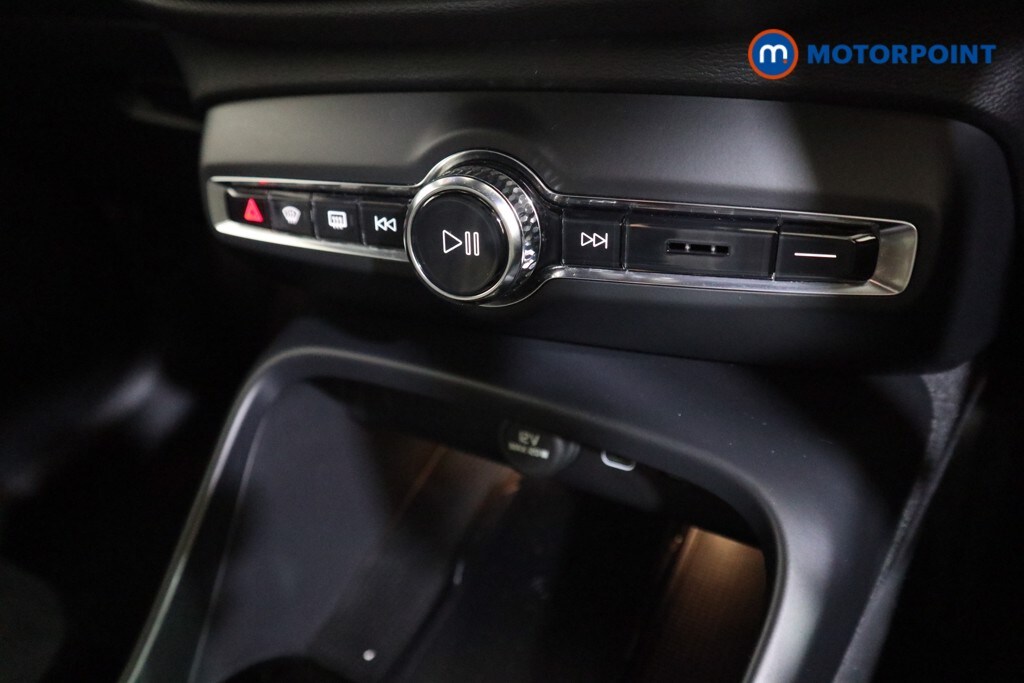 Used Volvo XC40 2023 for sale - 77516764: Photo 16