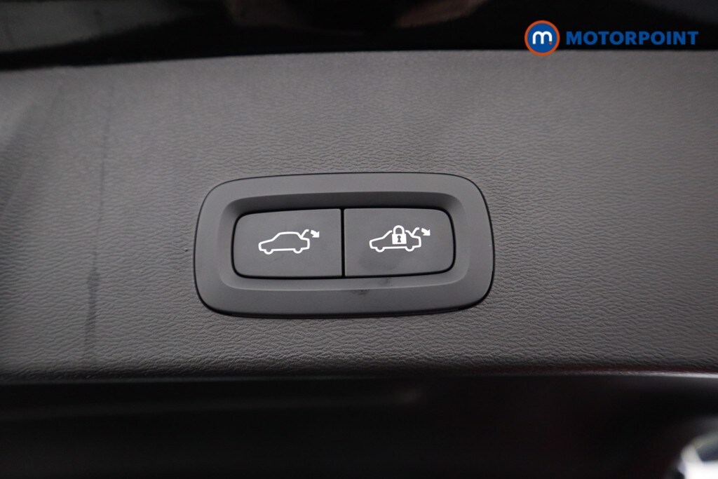 Used Volvo XC40 2023 for sale - 77516764: Photo 33