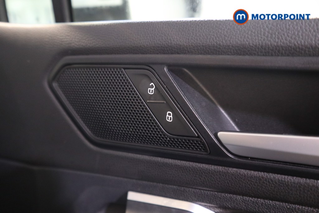 Used Volkswagen Tiguan 2021 for sale - 76767201: Photo 22