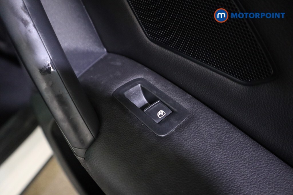 Used Volkswagen Tiguan 2021 for sale - 76767201: Photo 30