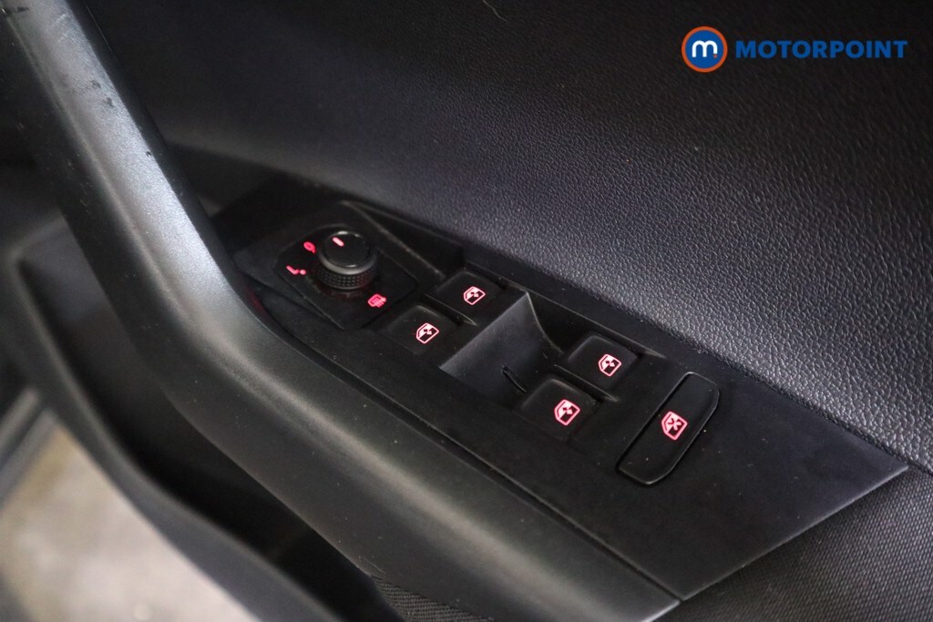 Used Volkswagen Polo 2020 for sale - 76330232: Photo 20