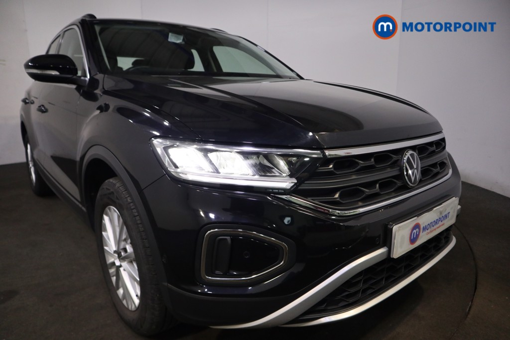 Used Volkswagen T-Roc 2023 for sale - 77061836: Photo 41