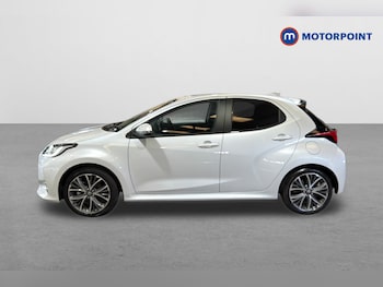 Used Toyota Yaris 2024 for sale - 78524202: Photo