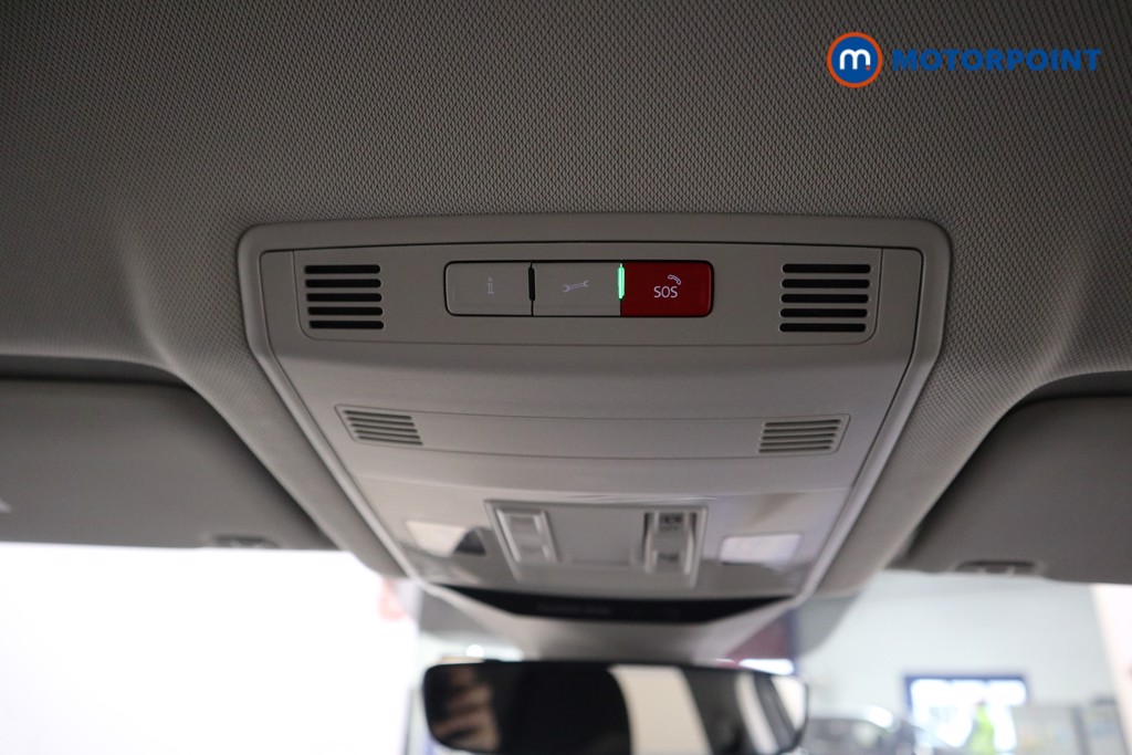 Used Volkswagen T-Roc 2024 for sale - 77878494: Photo 29