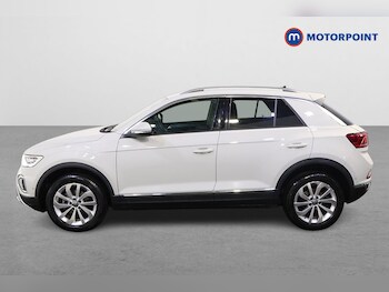 Used Volkswagen T-Roc 2024 for sale - 77878494: Photo