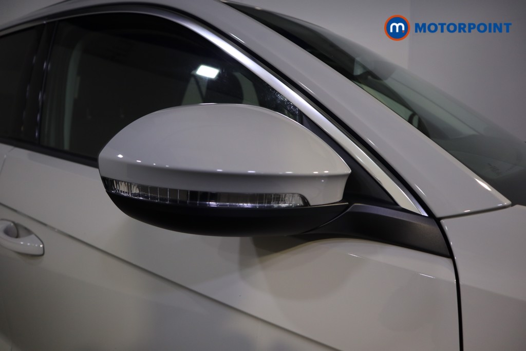 Used Volkswagen T-Roc 2024 for sale - 77878494: Photo 63