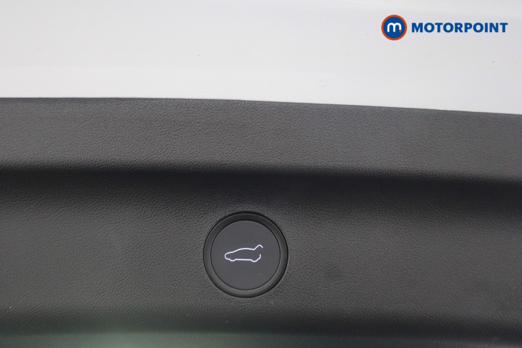 Used Tesla Model Y 2024 for sale - 78095453: Photo 32