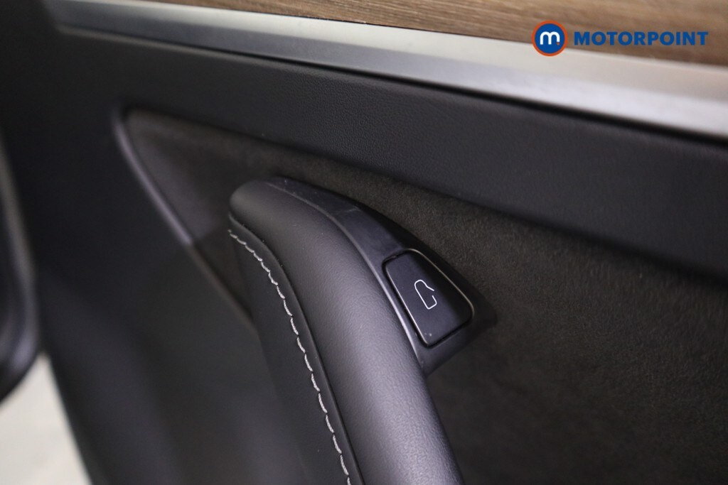 Used Tesla Model 3 2021 for sale - 78199527: Photo 17